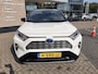Toyota RAV4 2.5 Hybrid Bi-Tone ALL-SEASON PARK-SENSOREN LEDER NAVI STOEL/STUURVERW 360-CAMERA ELEK-STOEL ELEK-ACHTERKLEP BLIND-SPOT JBL-AUDIO