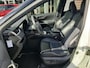 Toyota RAV4 2.5 Hybrid Bi-Tone ALL-SEASON PARK-SENSOREN LEDER NAVI STOEL/STUURVERW 360-CAMERA ELEK-STOEL ELEK-ACHTERKLEP BLIND-SPOT JBL-AUDIO