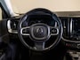 Volvo XC60 2.0 T8 Twin Engine AWD Inscription / 407pk / ERAD vervangen / Trekhaak / Panorama dak / Stoelverwarming /