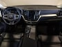 Volvo XC60 2.0 T8 Twin Engine AWD Inscription / 407pk / ERAD vervangen / Trekhaak / Panorama dak / Stoelverwarming /