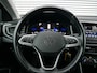Volkswagen Taigo 1.0 TSI Life | Airco | Cruise control adaptief met Stop&Go en stuurhulp | Trekhaak