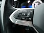 Volkswagen Taigo 1.0 TSI Life | Airco | Cruise control adaptief met Stop&Go en stuurhulp | Trekhaak