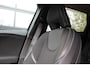 Volvo V40 2.0 T2 Momentum - NAVI - CRUISE - GROOTLICHT ASS - LED - PDC - STOEL VERW - VERW VOORUIT