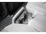 Volvo V40 2.0 T2 Momentum - NAVI - CRUISE - GROOTLICHT ASS - LED - PDC - STOEL VERW - VERW VOORUIT