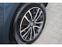 Volvo V40 2.0 T2 Momentum - NAVI - CRUISE - GROOTLICHT ASS - LED - PDC - STOEL VERW - VERW VOORUIT