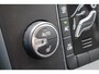 Volvo V40 2.0 T2 Momentum - NAVI - CRUISE - GROOTLICHT ASS - LED - PDC - STOEL VERW - VERW VOORUIT