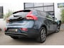 Volvo V40 2.0 T2 Momentum - NAVI - CRUISE - GROOTLICHT ASS - LED - PDC - STOEL VERW - VERW VOORUIT