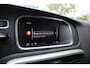Volvo V40 2.0 T2 Momentum - NAVI - CRUISE - GROOTLICHT ASS - LED - PDC - STOEL VERW - VERW VOORUIT