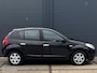 Dacia Sandero 1.2 Lauréate 5 deurs - AIRCO - EL. RAMEN + SPIEGELS - CPV - RADIO/CD MP3 - STUURBEKRACHTIGING - NAP - NL AUTO - APK T/M 23-09-2026 -