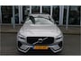 Volvo XC60 T6 Plug-in hybrid AWD Plus Dark | Schuif/kanteldak | El. Trekhaak | 360 Camera | Verw. Voorstoelen & stuurwiel