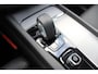 Volvo XC60 T6 Plug-in hybrid AWD Plus Dark | Schuif/kanteldak | El. Trekhaak | 360 Camera | Verw. Voorstoelen & stuurwiel