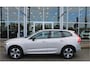 Volvo XC60 T6 Plug-in hybrid AWD Plus Dark | Schuif/kanteldak | El. Trekhaak | 360 Camera | Verw. Voorstoelen & stuurwiel