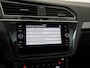 Volkswagen Tiguan 1.4 TSI eHybrid Business | Panoramadak | Stoel/Stuurverwarming | Camera | Zondag Open!