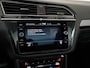 Volkswagen Tiguan 1.4 TSI eHybrid Business | Panoramadak | Stoel/Stuurverwarming | Camera | Zondag Open!