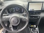 Toyota Yaris Cross 1.5 Hybrid 115 Dynamic | Stuur-/Stoelverwarming | Dodehoek detectie | Parkeersensoren | Navigatie