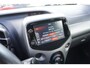 Toyota Aygo 1.0 VVT-i 72pk 5D x-play Multi Media Parkeer Camera