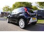 Toyota Aygo 1.0 VVT-i 72pk 5D x-play Multi Media Parkeer Camera