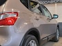 Nissan Qashqai 2.0 Acenta + PANODAK + LEDER + NAVI !!