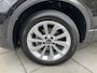 Volkswagen T-Roc DSG 1.5 TSI STYLE , NAVIGATIE , ADAPTIVE CRUISE , AFN TREKHAAK , APPLAY/ANDROID , IQ-LIGHT , LED VERLICHTING , VIRTUAL COCKPIT PRO , DRAADLOZE TEL LADER , PRIVACY GLASS , LANE ASSIST , 17 INCH LICHTMETAAL MET ALL SEASON ,