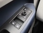 Volkswagen ID. Buzz Pro Advantage 77kWh 204PK Trekhaak, Matrix-LED, winterpakket Plus, easy open, achteruitrijcamera, keyless, elek. stoelen, alarm, 19'' lichtmetaal