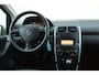 Mercedes-Benz A-klasse 150 BlueEFFICIENCY Avantgarde/ Trekhaak/ Stoelverwarming/ Facelift/ Parkeersensoren achter/