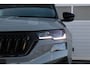 Skoda Karoq 1.5 TSI 150pk DSG Sportline | Panoramadak | Trekhaak | App Connect | Achteruitrijcamera | Stoelverwarming