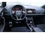 Skoda Karoq 1.5 TSI 150pk DSG Sportline | Panoramadak | Trekhaak | App Connect | Achteruitrijcamera | Stoelverwarming