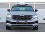 Skoda Karoq 1.5 TSI 150pk DSG Sportline | Panoramadak | Trekhaak | App Connect | Achteruitrijcamera | Stoelverwarming