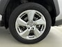 Toyota RAV4 2.5 Hybrid AWD Executive Limited | Elektrisch glazen panorama-dak | Parkeersensoren V+A | 360° Camera | Stoelverwarming |