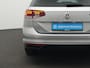 Volkswagen Passat Variant 1.5 TSI 150 pk DSG Comfortline Business | LED koplampen | Trekhaak | Adaptive Cruise | Parkeersensoren voor/achter | Climatronic | Carplay | Navigatie | 16 inch