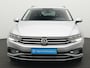 Volkswagen Passat Variant 1.5 TSI 150 pk DSG Comfortline Business | LED koplampen | Trekhaak | Adaptive Cruise | Parkeersensoren voor/achter | Climatronic | Carplay | Navigatie | 16 inch