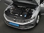 Volkswagen Passat Variant 1.5 TSI 150 pk DSG Comfortline Business | LED koplampen | Trekhaak | Adaptive Cruise | Parkeersensoren voor/achter | Climatronic | Carplay | Navigatie | 16 inch