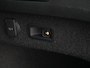 Volkswagen Passat Variant 1.5 TSI 150 pk DSG Comfortline Business | LED koplampen | Trekhaak | Adaptive Cruise | Parkeersensoren voor/achter | Climatronic | Carplay | Navigatie | 16 inch