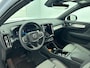 Volvo XC40 2.0 B4 Plus Dark