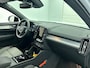 Volvo XC40 2.0 B4 Plus Dark