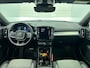 Volvo XC40 2.0 B4 Plus Dark