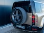 Land Rover Defender P300e 110 X-Dynamic Trekhaak l Schuif-/kantel Panorama dak l Black Pack l 20 Inch l