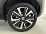 Toyota Yaris Cross 1.5 Hybrid Launch Edition Limited | Navi | Stoelverwarming | Metaallak | Lichtmetalen Velgen | Elektrische Achterklep | Head-Up Display |