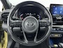 Toyota Yaris Cross 1.5 Hybrid Launch Edition Limited | Navi | Stoelverwarming | Metaallak | Lichtmetalen Velgen | Elektrische Achterklep | Head-Up Display |