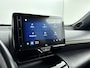 Toyota Yaris Cross 1.5 Hybrid Launch Edition Limited | Navi | Stoelverwarming | Metaallak | Lichtmetalen Velgen | Elektrische Achterklep | Head-Up Display |