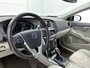 Volvo V40 Cross Country 1.6 T4 Momentum