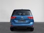 Volkswagen Touran 1.5 TSI Active 7 Persoons | € 1.000 INRUILPREMIE | Climate Control | Virtual Cockpit | Cruise Control | Navigatie | Apple Carplay/Android Auto | Stoelverwarming | Dodehoek detectie | ( Vestiging - Vianen Tel: 0347-371248 )