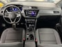 Volkswagen Touran 1.5 TSI Active 7 Persoons | Climate Control | Virtual Cockpit | Cruise Control | Navigatie | Apple Carplay/Android Auto | Stoelverwarming | Dodehoek detectie | ( Vestiging - Vianen Tel: 0347-371248 )