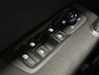 Volkswagen Touran 1.5 TSI Active 7 Persoons | Climate Control | Virtual Cockpit | Cruise Control | Navigatie | Apple Carplay/Android Auto | Stoelverwarming | Dodehoek detectie | ( Vestiging - Vianen Tel: 0347-371248 )