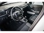 Citroën C3 1.2 PureTech S&S Shine RIJKLAAR INCL:GARANTIE | Trekhaak | Two Tone-kleur zwart dak  | Clima | 16'' LMV | Camera | Navi |
