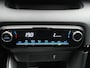 Toyota Yaris 1.5 Hybrid Active - RIJKLAARPRIJS - Handgas - Handbediend gaspedaal - Apple Carplay - Android Auto - Invalide