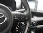 Toyota Yaris 1.5 Hybrid Active - RIJKLAARPRIJS - Handgas - Handbediend gaspedaal - Apple Carplay - Android Auto - Invalide