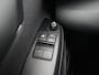 Toyota Yaris 1.5 Hybrid Active - RIJKLAARPRIJS - Handgas - Handbediend gaspedaal - Apple Carplay - Android Auto - Invalide