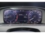 Volkswagen Golf 1.5 TSI 130pk DSG Highline | Navigatie | Trekhaak | Camera | PDC | Side Assist