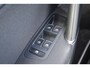 Volkswagen Golf 1.5 TSI 130pk DSG Highline | Navigatie | Trekhaak | Camera | PDC | Side Assist